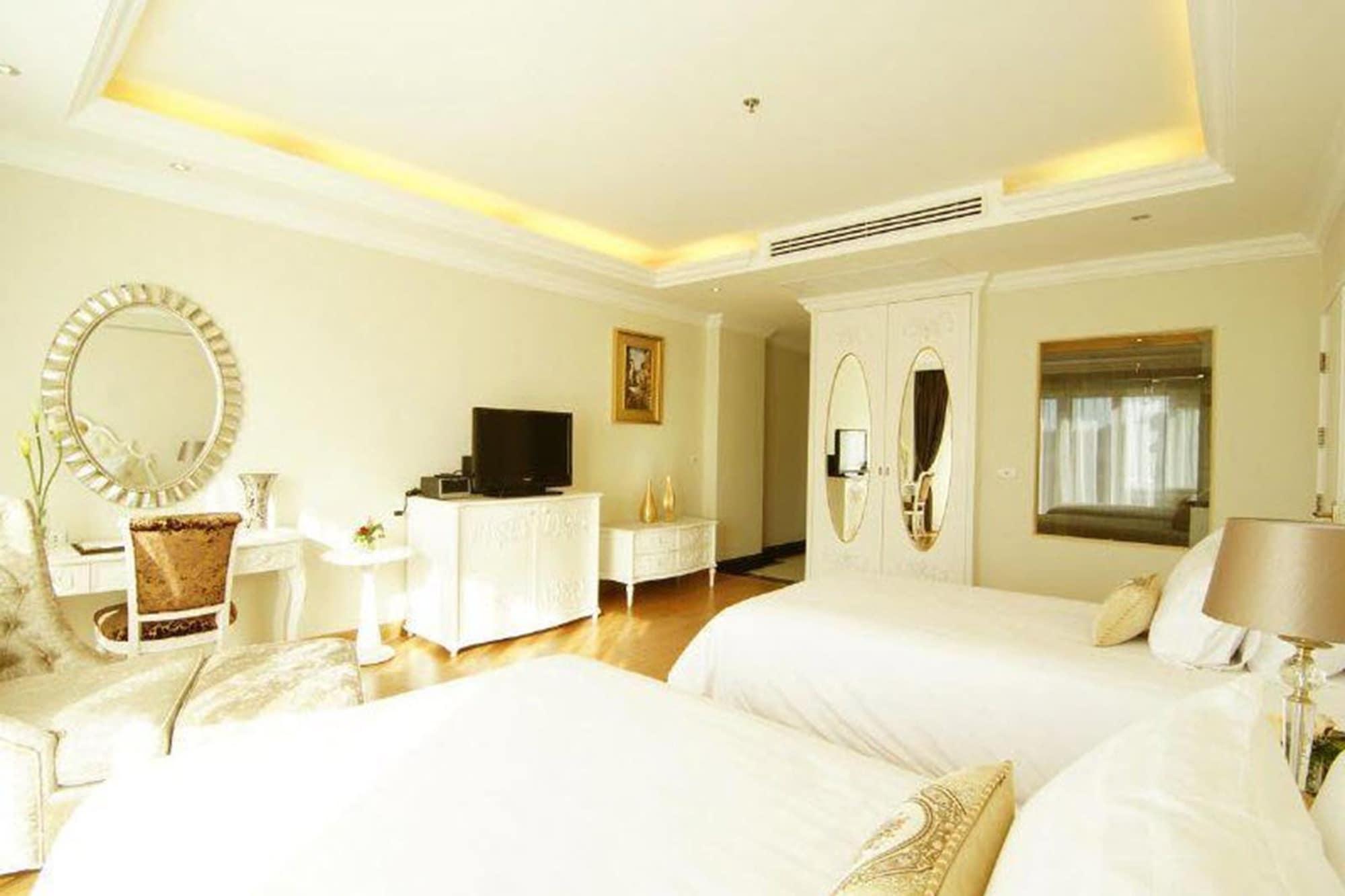 Lk Miracle Suite - Sha Extra Plus Паттая Екстер'єр фото