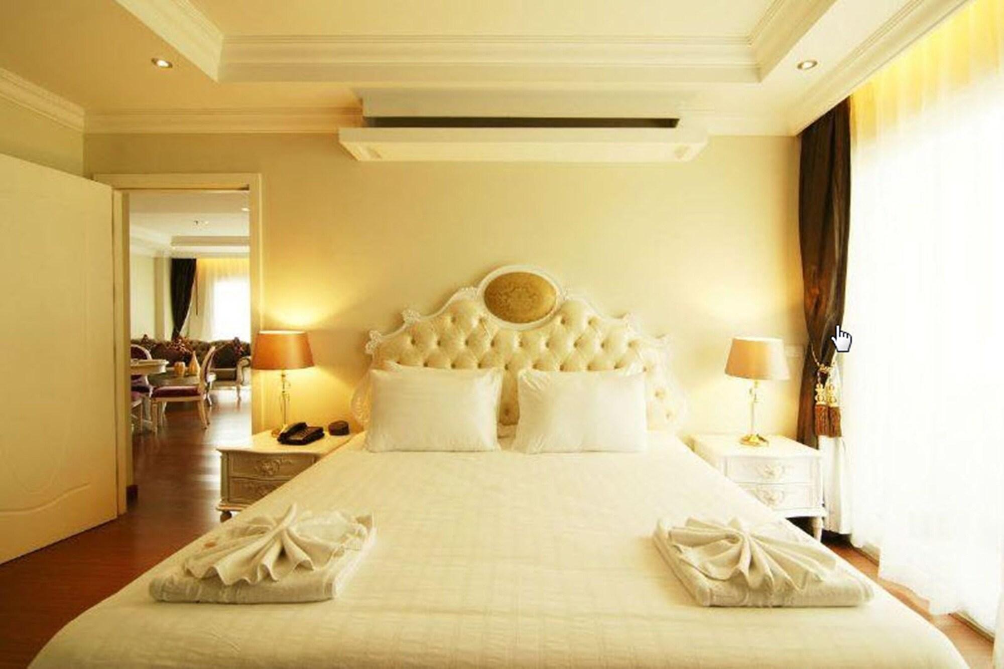 Lk Miracle Suite - Sha Extra Plus Паттая Екстер'єр фото