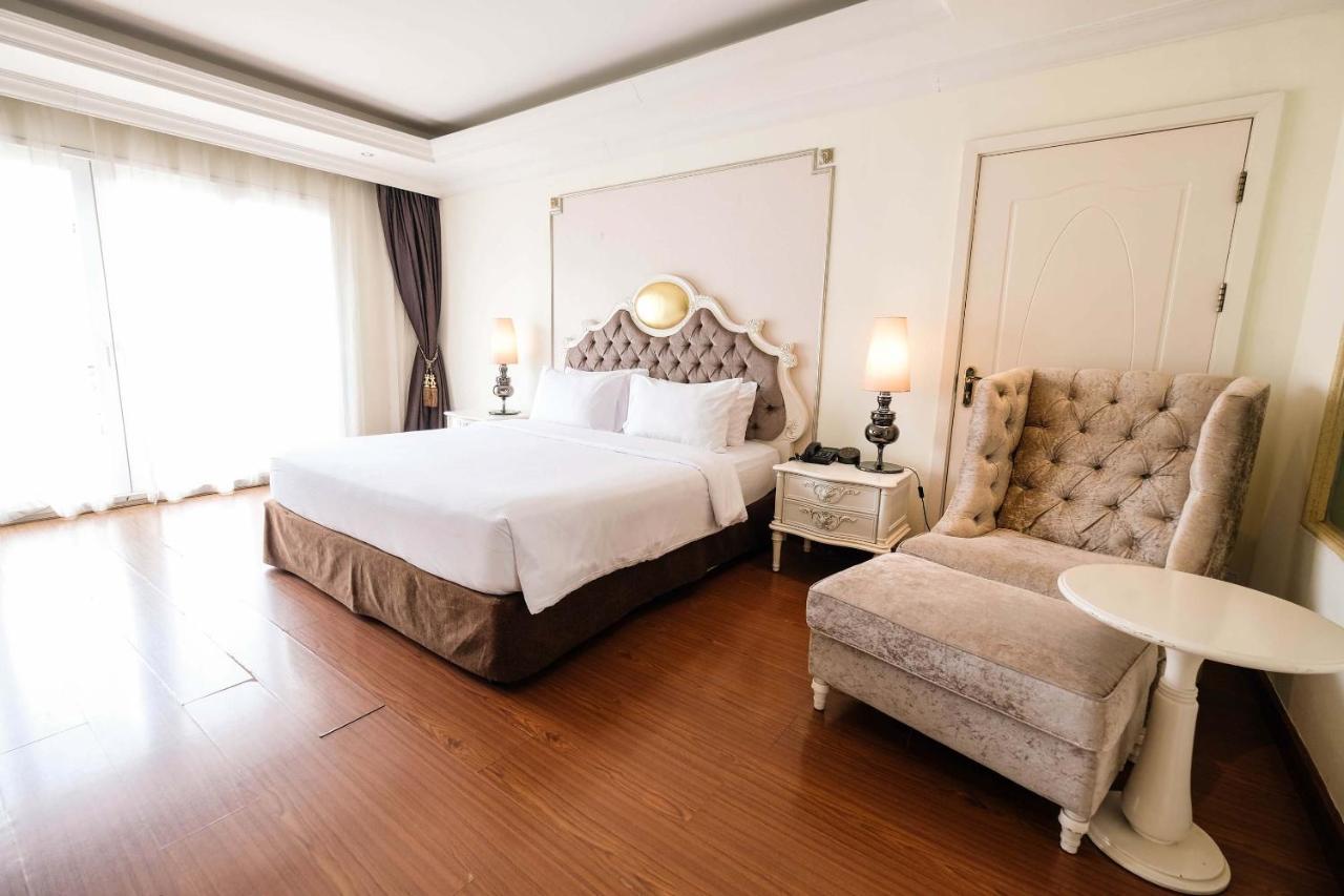 Lk Miracle Suite - Sha Extra Plus Паттая Екстер'єр фото