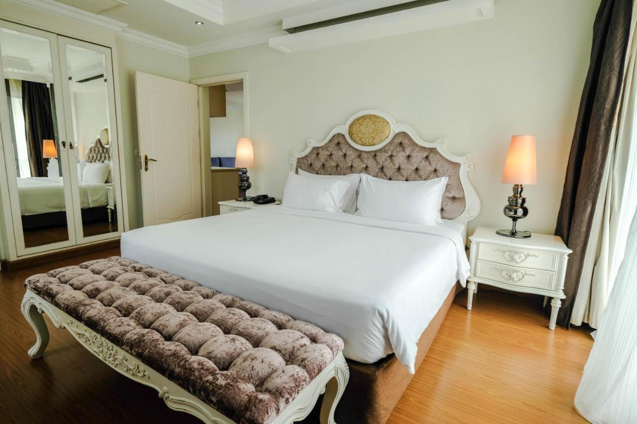 Lk Miracle Suite - Sha Extra Plus Паттая Екстер'єр фото