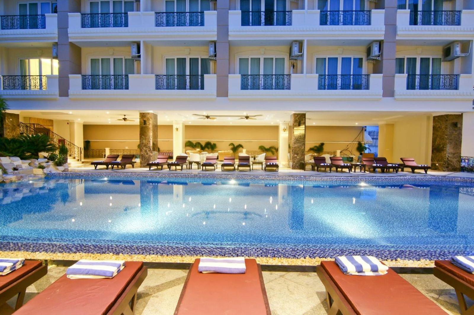 Lk Miracle Suite - Sha Extra Plus Паттая Екстер'єр фото